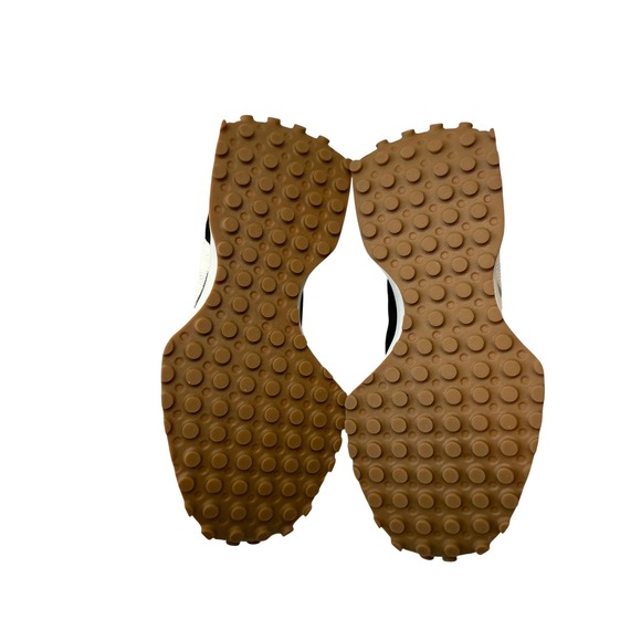 New Balance 327 Sneakers Black White WS327BL Size 9 NEW - Picture 2 of 8